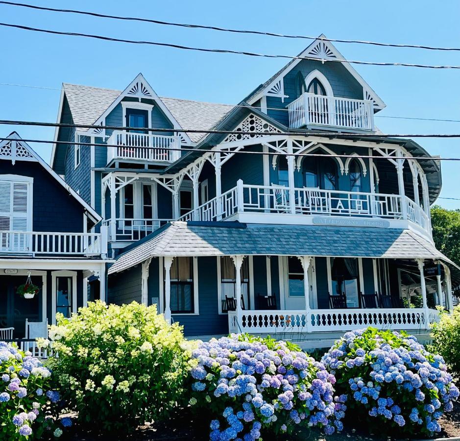 The Attleboro House Hotel Oak Bluffs Exterior foto